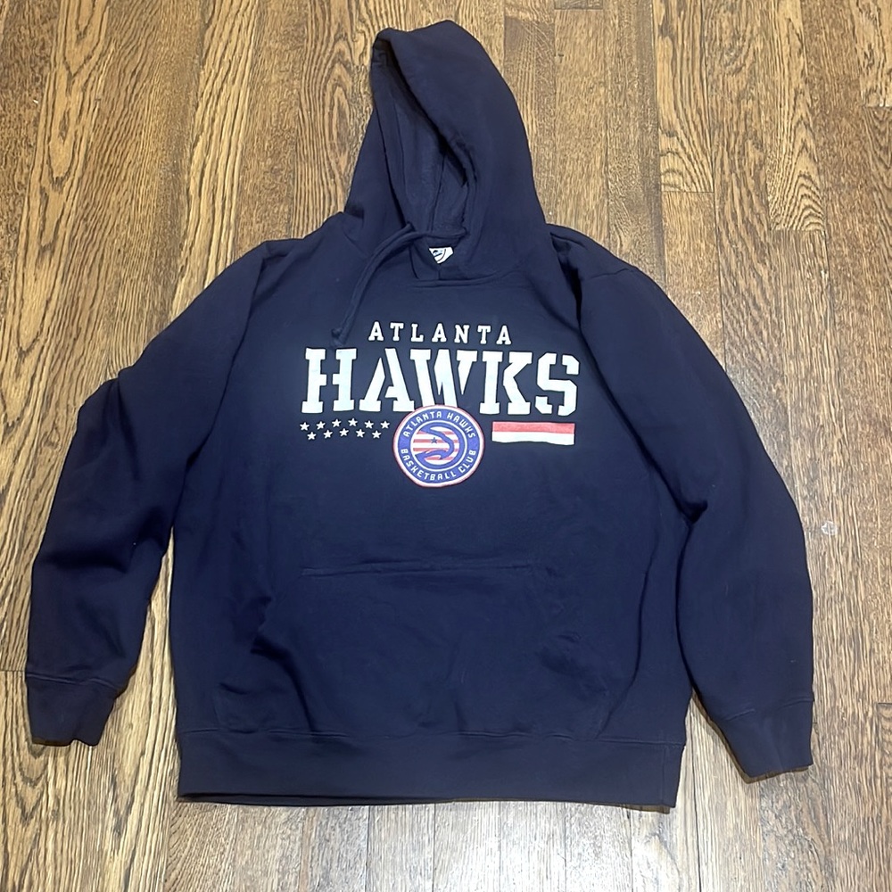 Men’s Atlanta Hawks navy hoodie (stars and stripes)